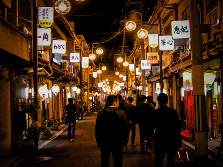 Shinsekai main street